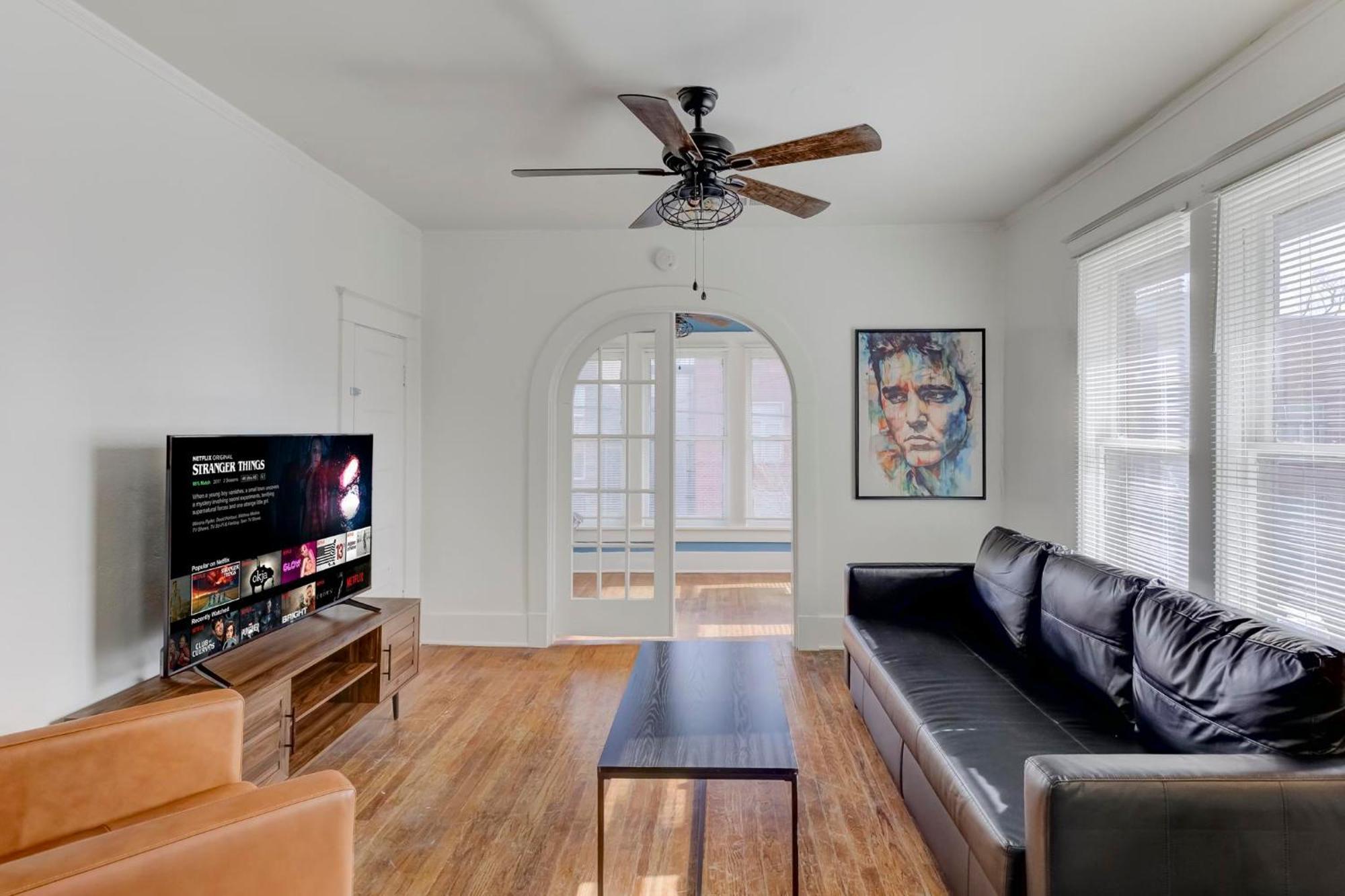 Charming Cooper-Young Flat In The Heart Of Memphis Eksteriør bilde
