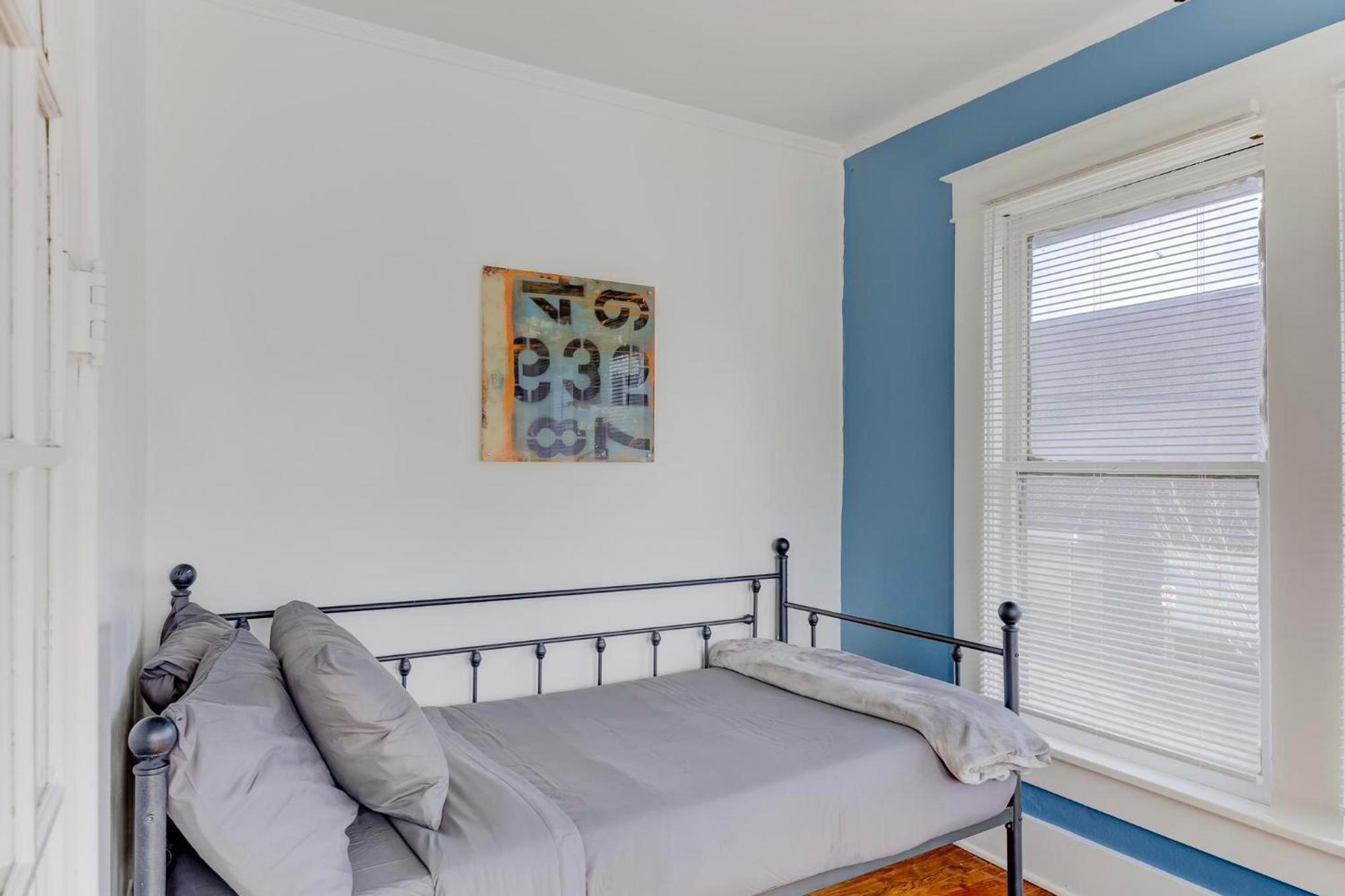Charming Cooper-Young Flat In The Heart Of Memphis Eksteriør bilde