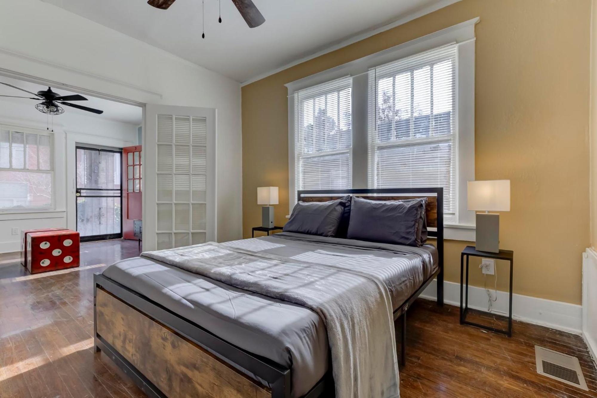 Charming Cooper-Young Flat In The Heart Of Memphis Eksteriør bilde