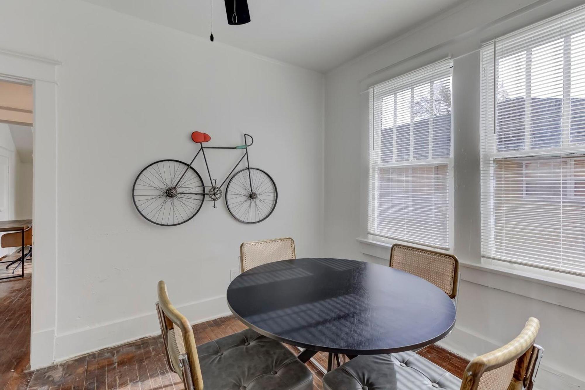 Charming Cooper-Young Flat In The Heart Of Memphis Eksteriør bilde