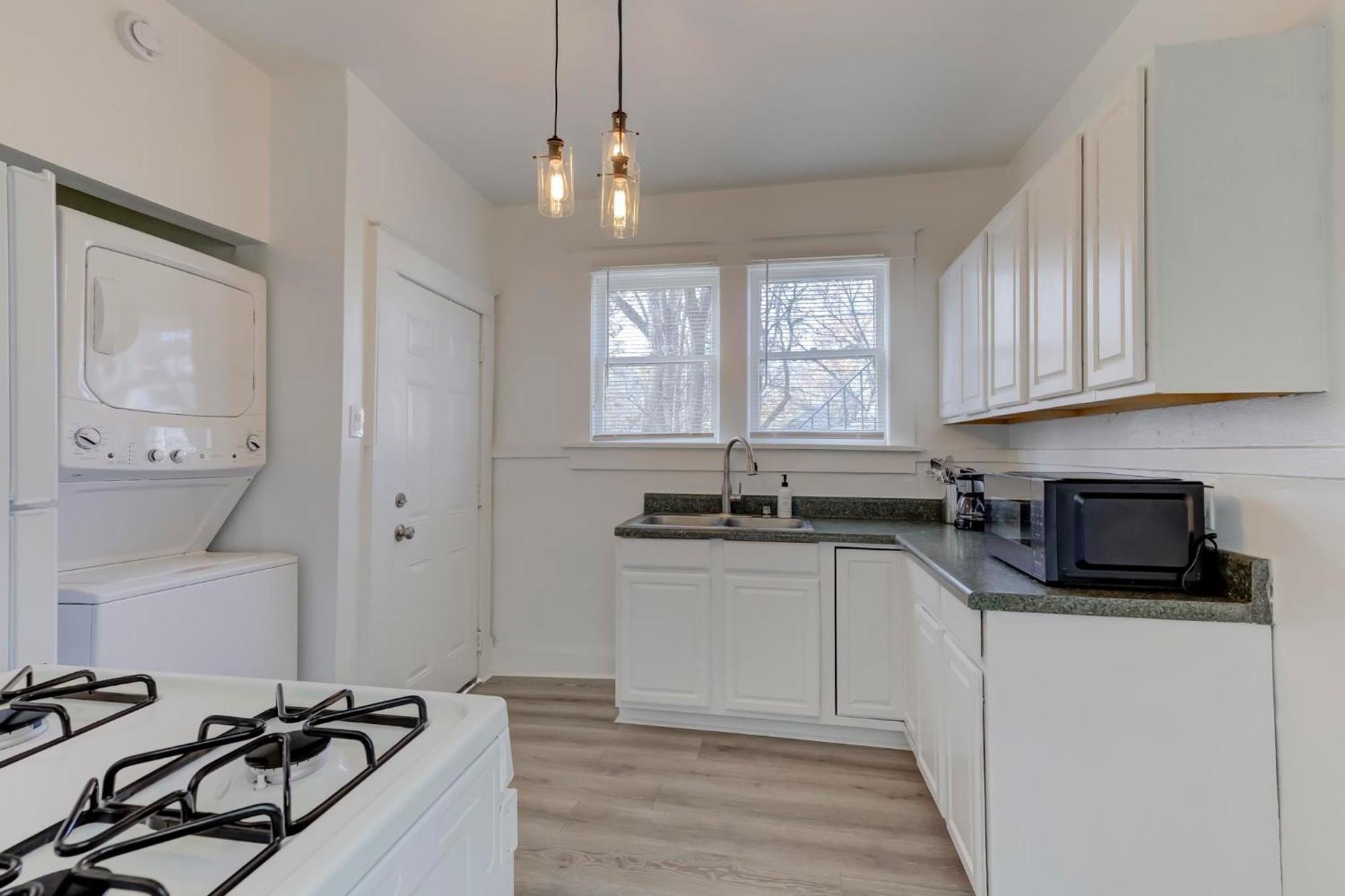 Charming Cooper-Young Flat In The Heart Of Memphis Eksteriør bilde